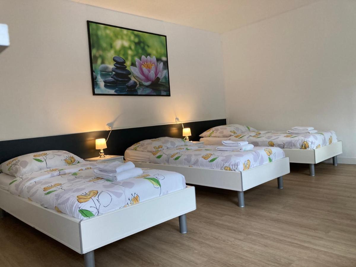 Apartment Lora Rm 860